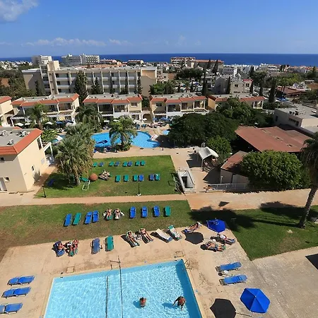 Sun Palace Protaras Waterpark Resort-2